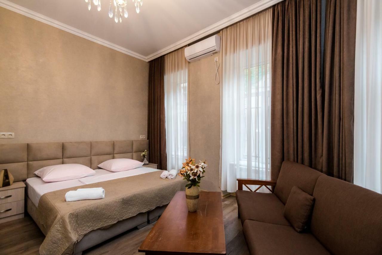 Star Hotel Τυφλίδα Εξωτερικό φωτογραφία